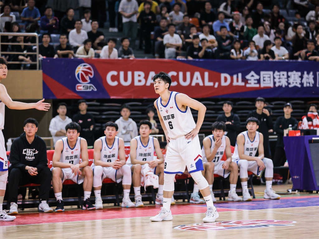 限制了公牛