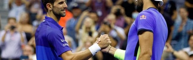 kaiyun-张奔斗：两个对手，四段对话，一样的打服