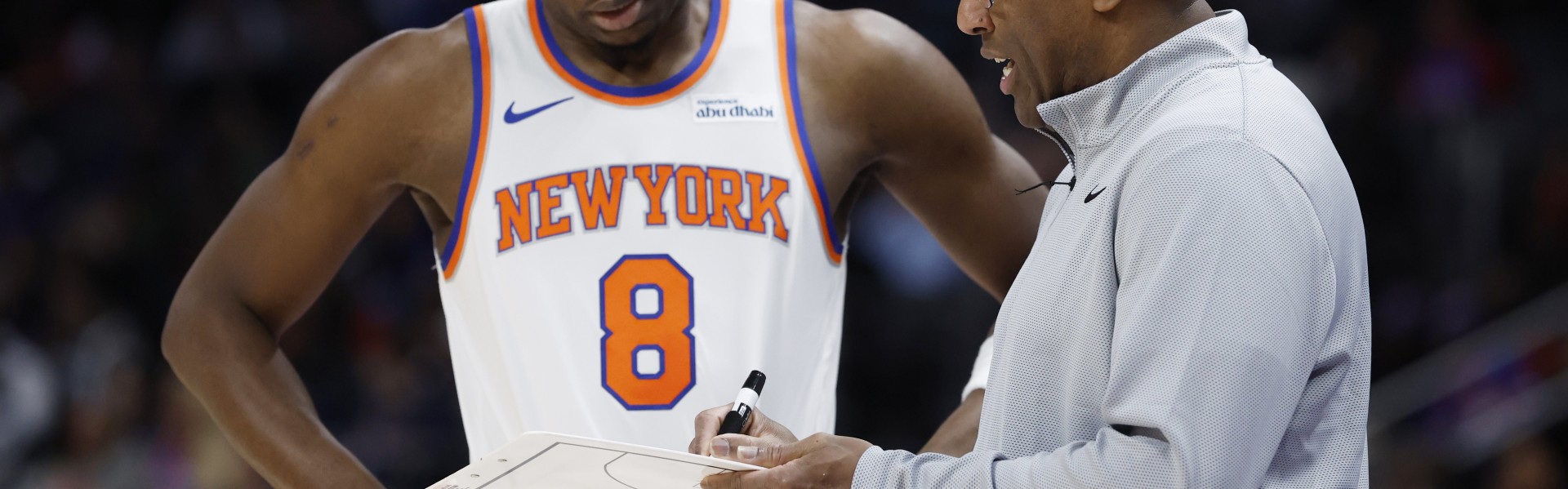 开云app-迈克·布朗：我对我们的开局 以及整场大部分时间的表现都不满意